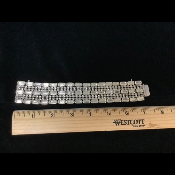 Vintage Kramer of NY Stunning Rhinestone Bracelet - Picture 5 of 5